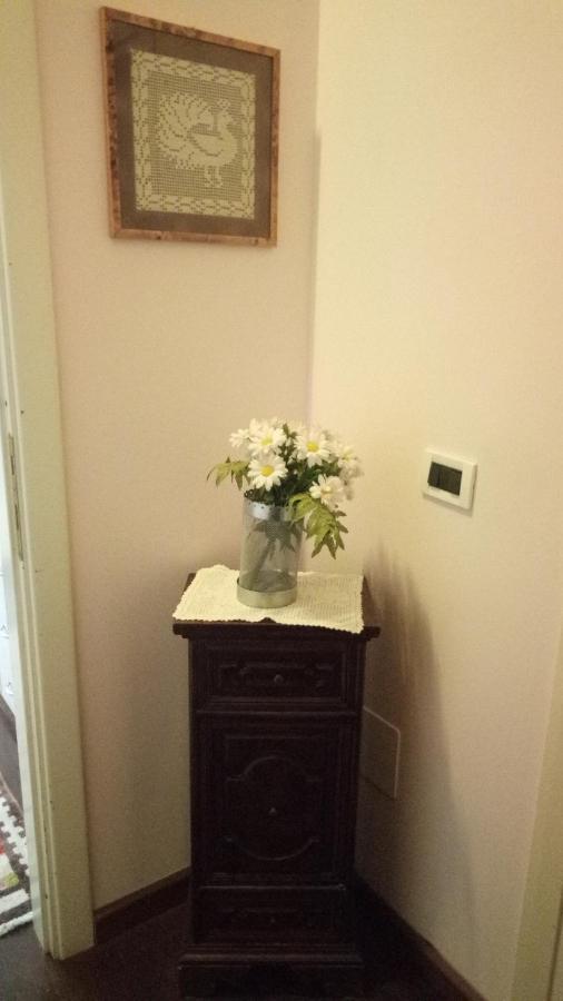 Corte Posta B&B - Parcheggio E Bagno In Camera マントヴァ エクステリア 写真