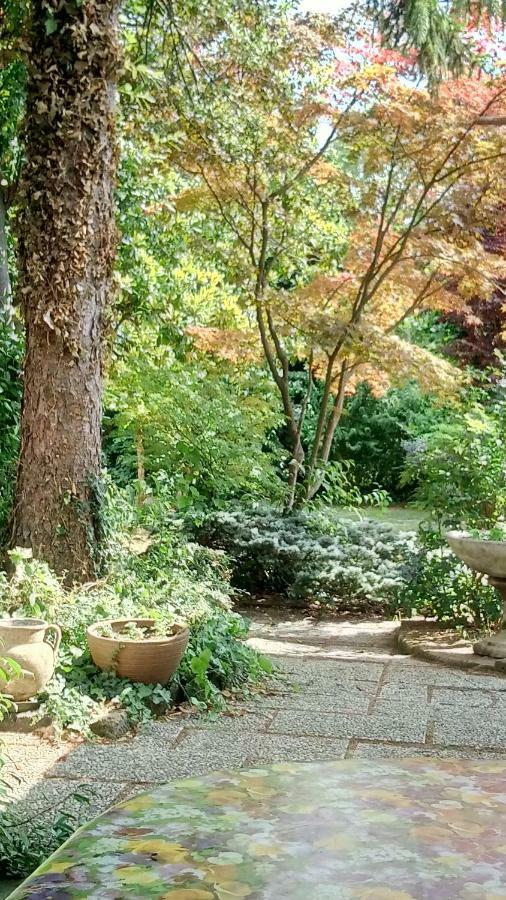 Corte Posta B&B - Parcheggio E Bagno In Camera マントヴァ エクステリア 写真